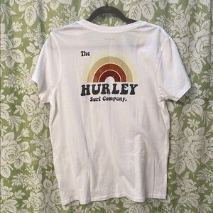 🏝️ Big $8 Sale!🏝️NWOT - Hurley Women’s V-Neck T-Shirt with Rainbow Logo